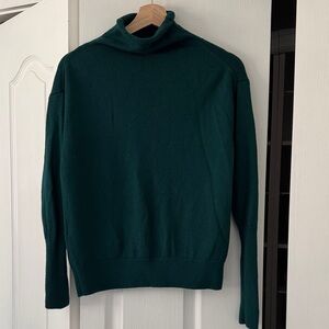 Wilfred Forest Green Turtleneck Sweater 100% Merino Wool